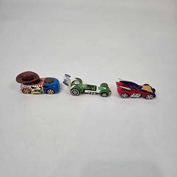Disney Wild Racers Toy Story Diecast Cars Mixed Lot of 3 Buzz Woody Zurg Hasbro - Picture 3 of 10